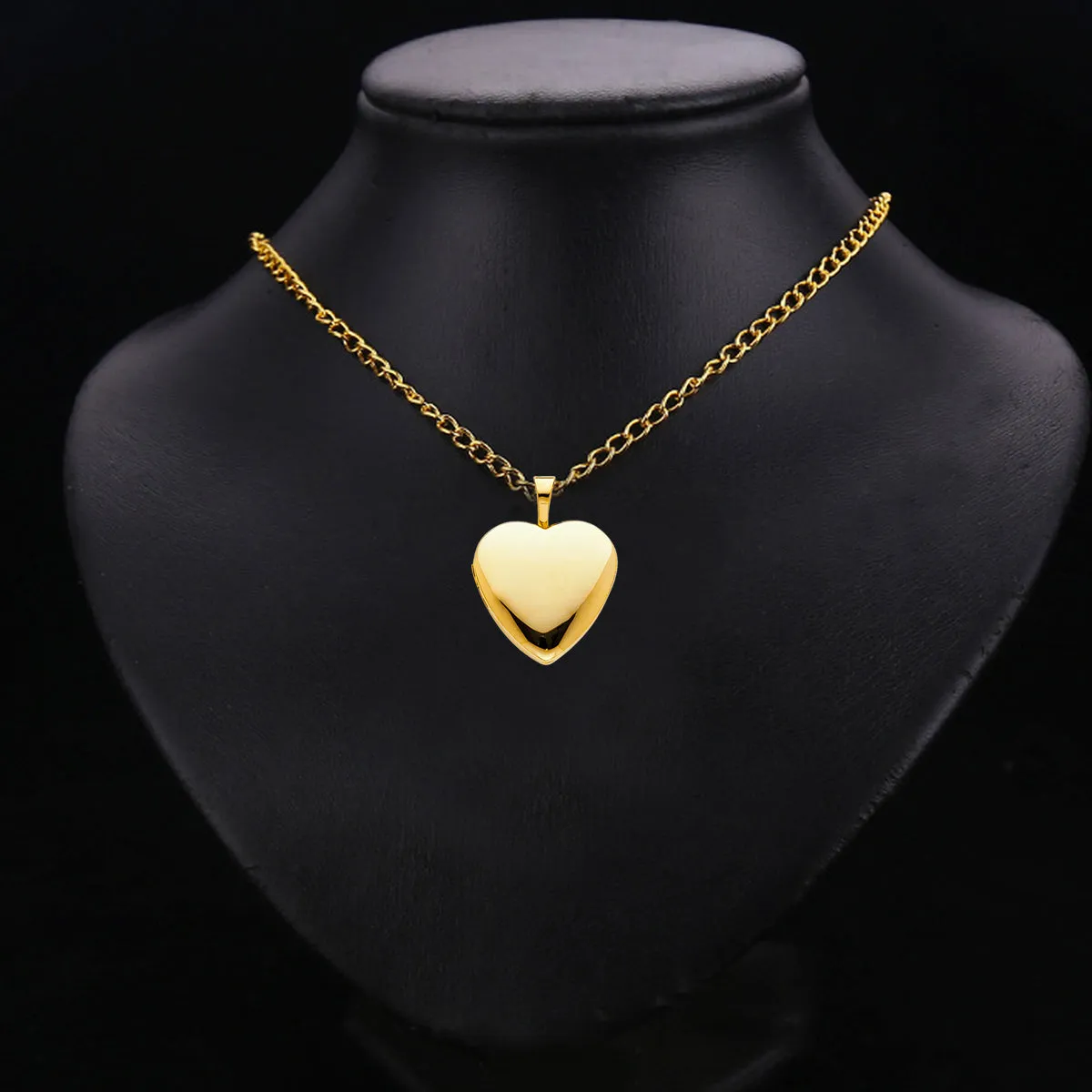 14K Yellow Gold Heart Locket