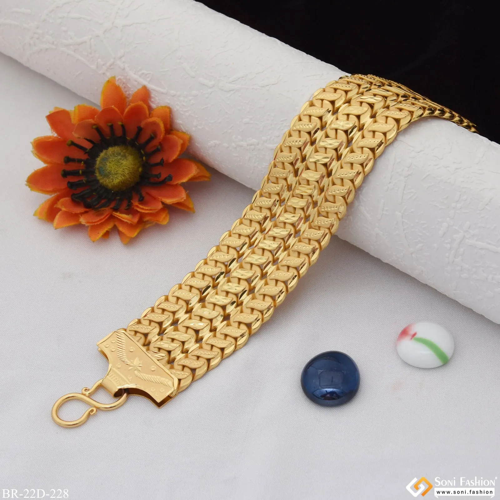 3 Line Hand-Crafted Design Gold Plated Pokal Bracelet for Men - Style D228