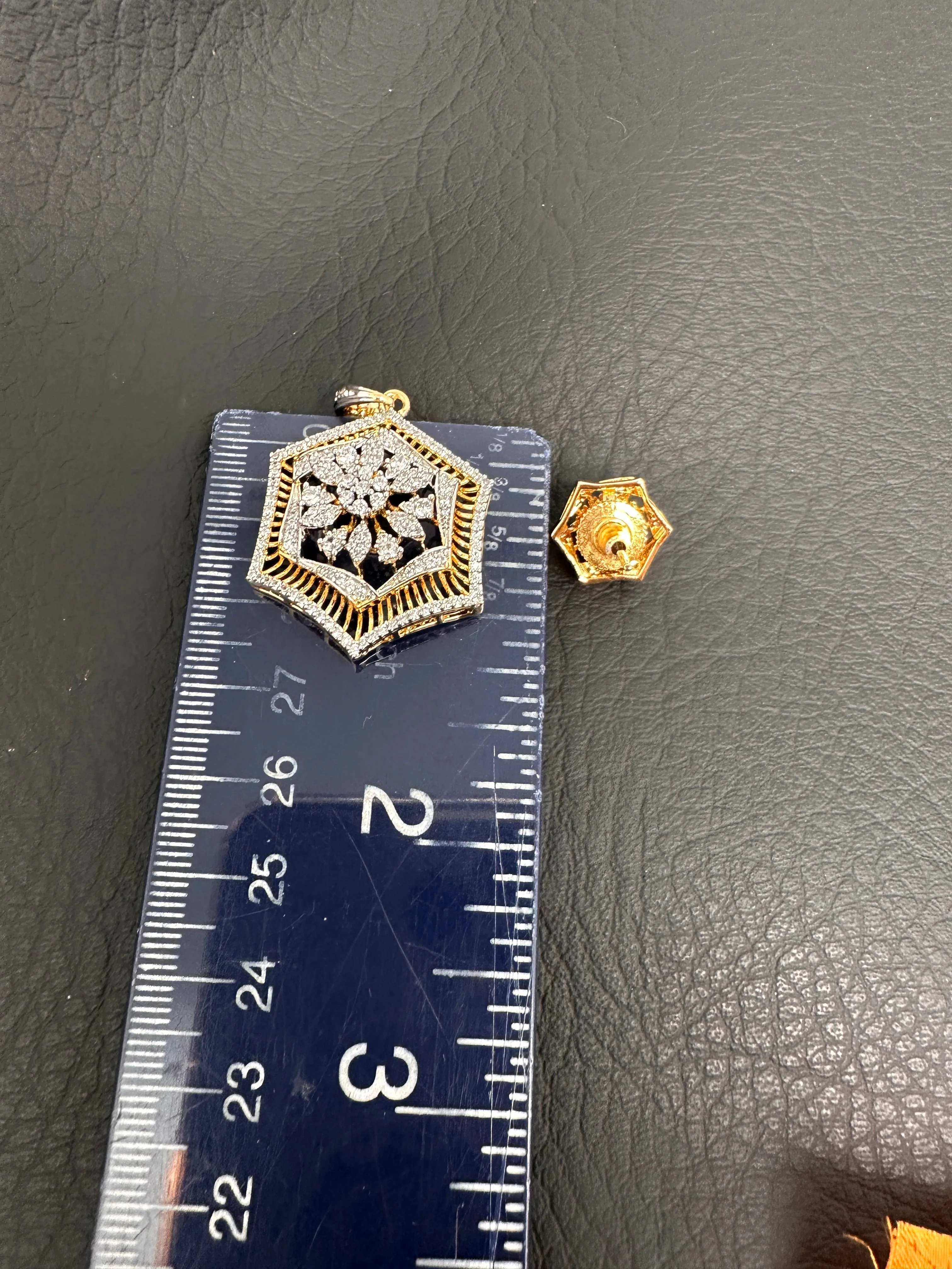 AD Locket Pendent Set