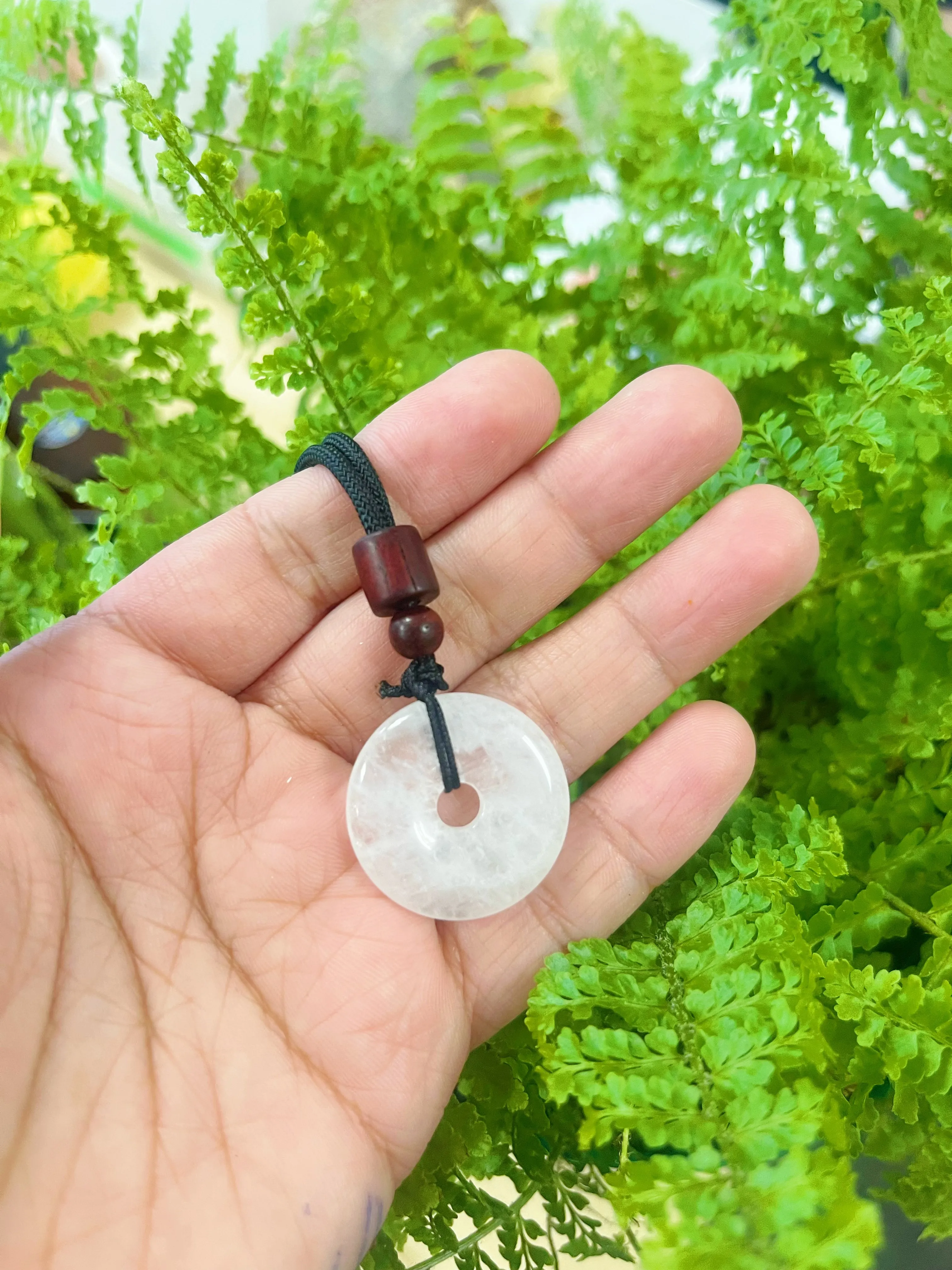Crystal dount Necklace