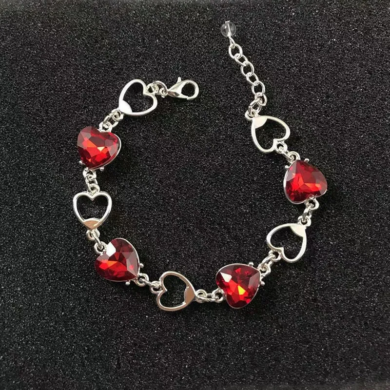 New Fashion Retro Luxury Bracelets Imitated Ruby Red Heart-shaped Crystal Bracelets