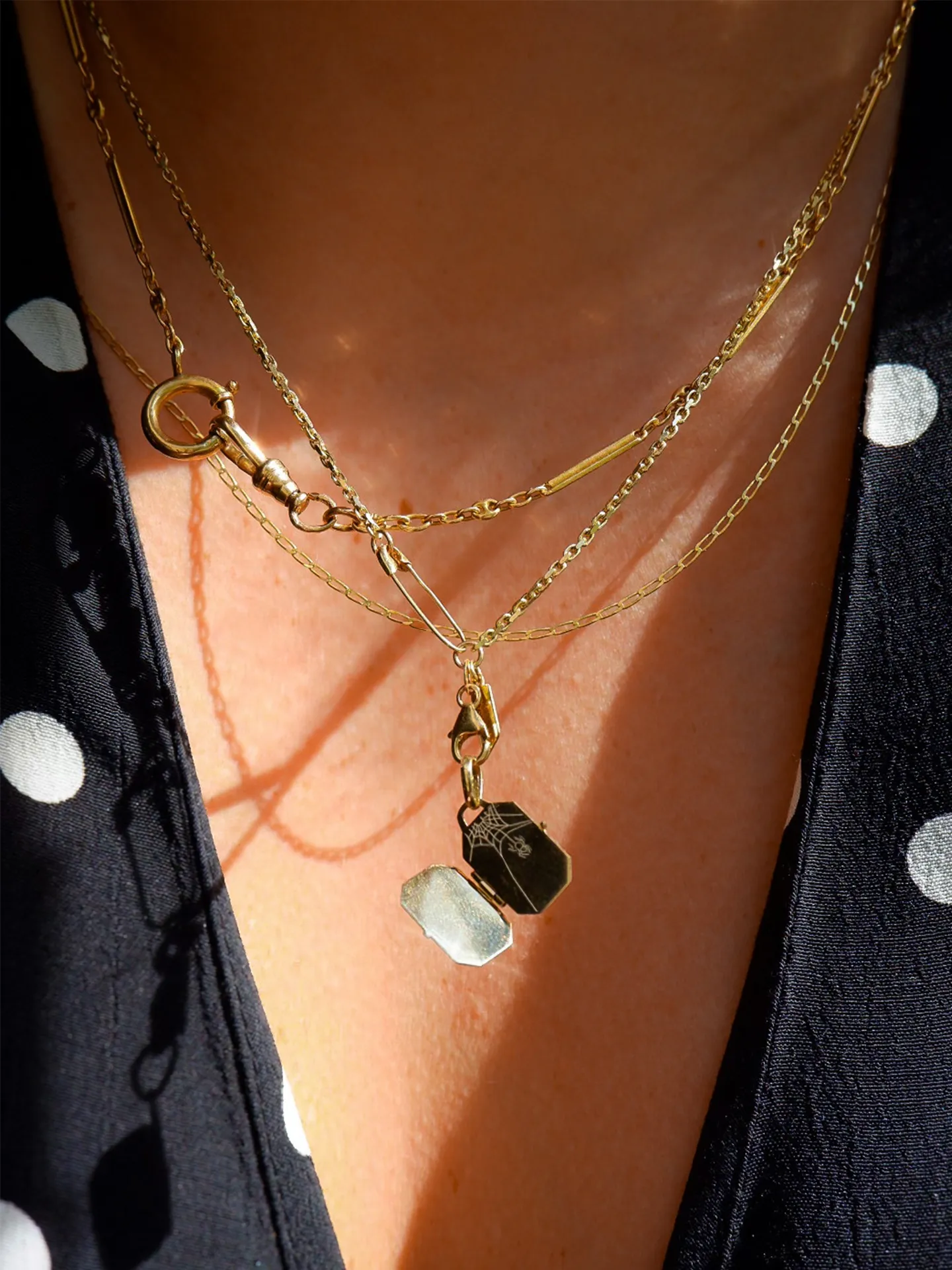 Octagonal Spider Locket Pendant x okay______fine