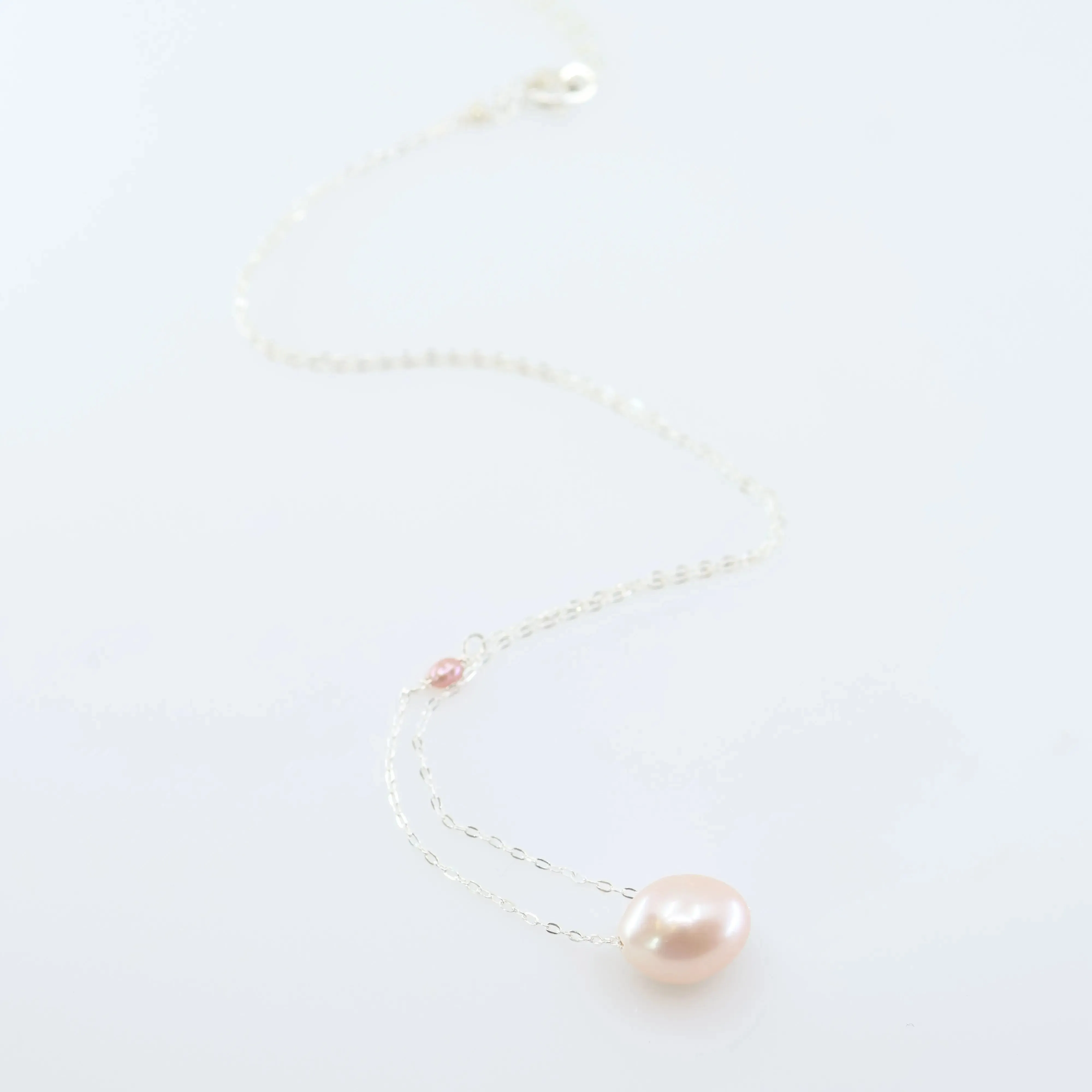 Solo Pink Rice Pearl Necklace