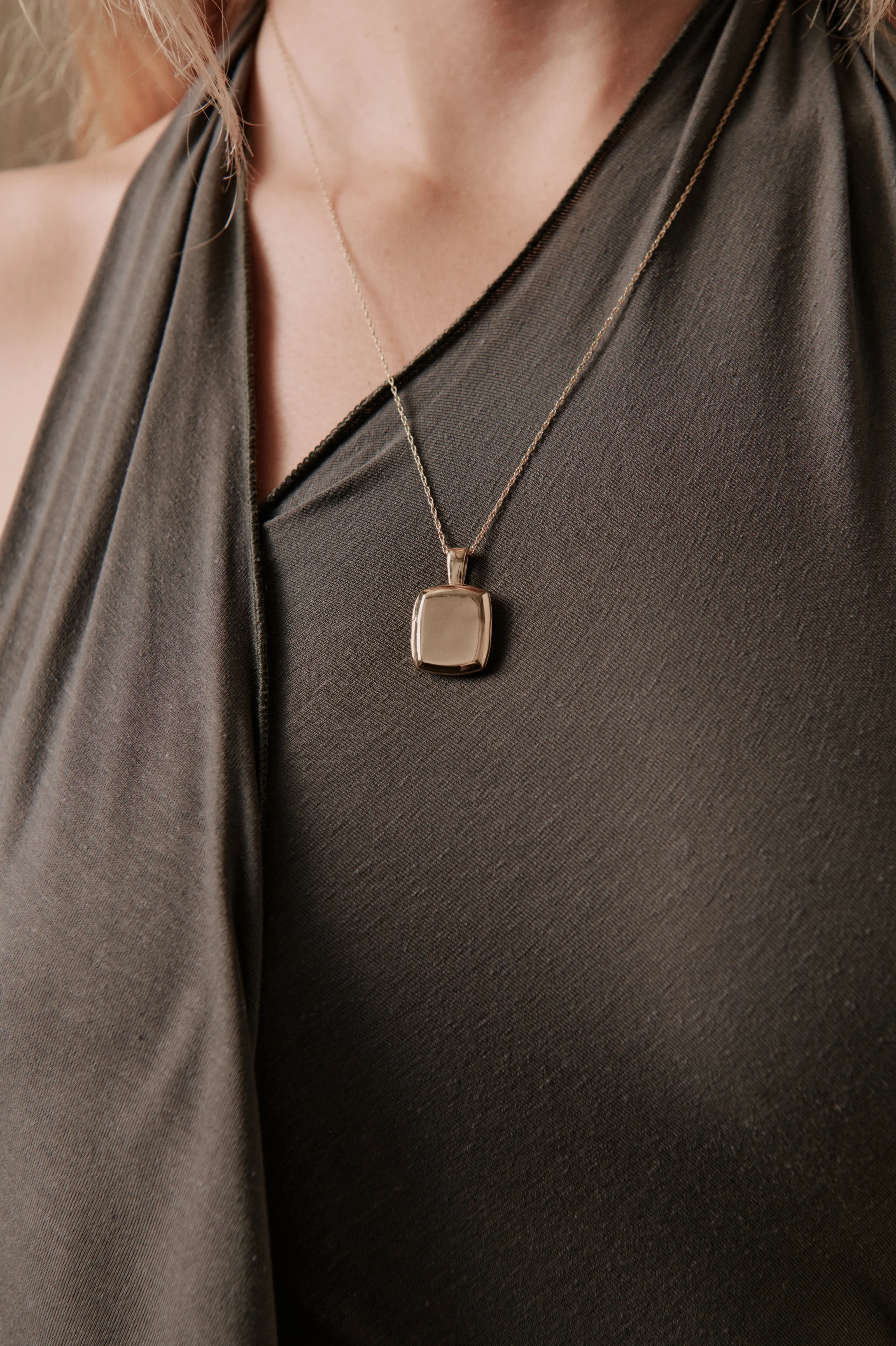 Toni Simple Locket 14K Recycled Gold Vermeil