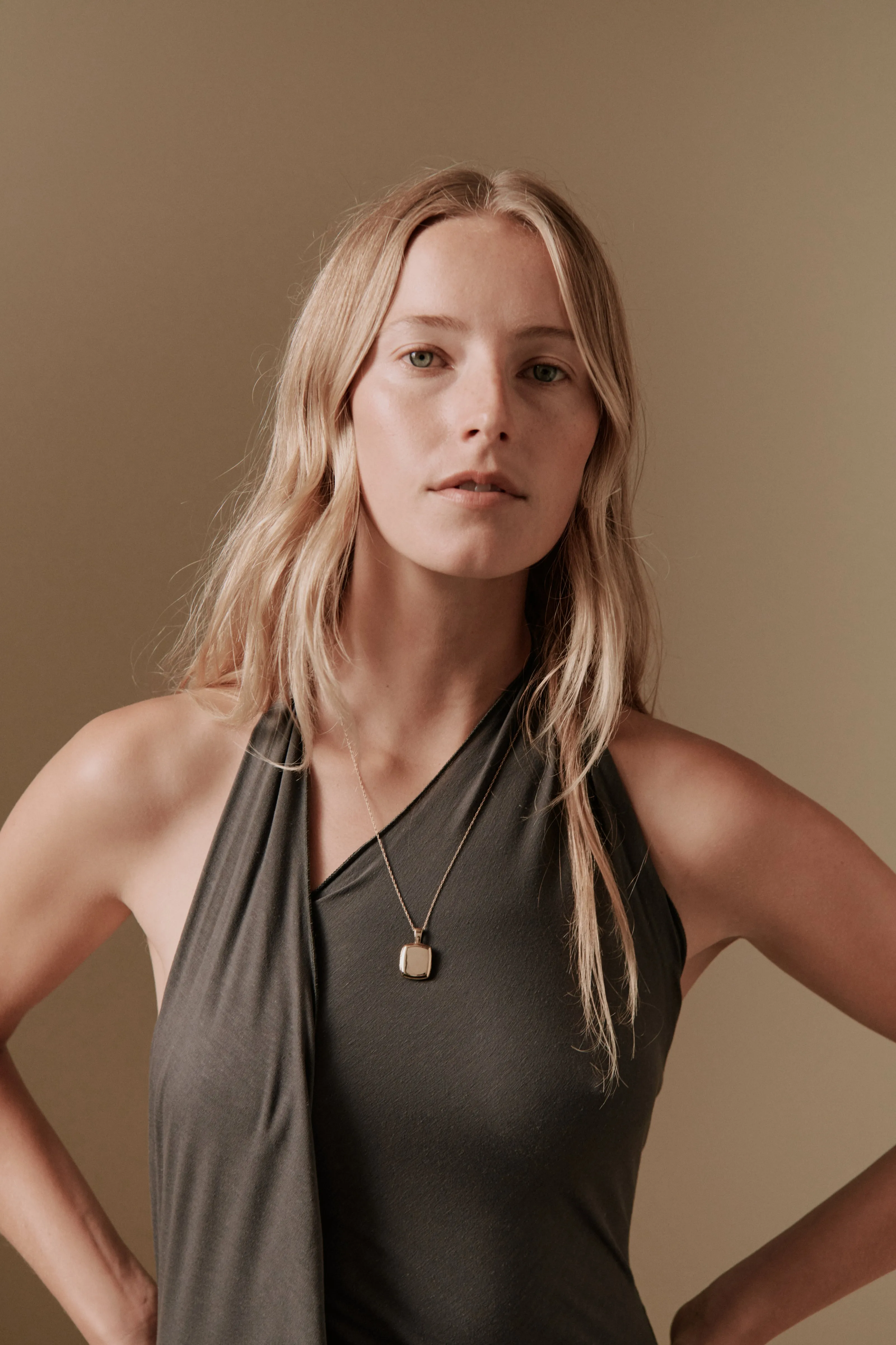 Toni Simple Locket 14K Recycled Gold Vermeil