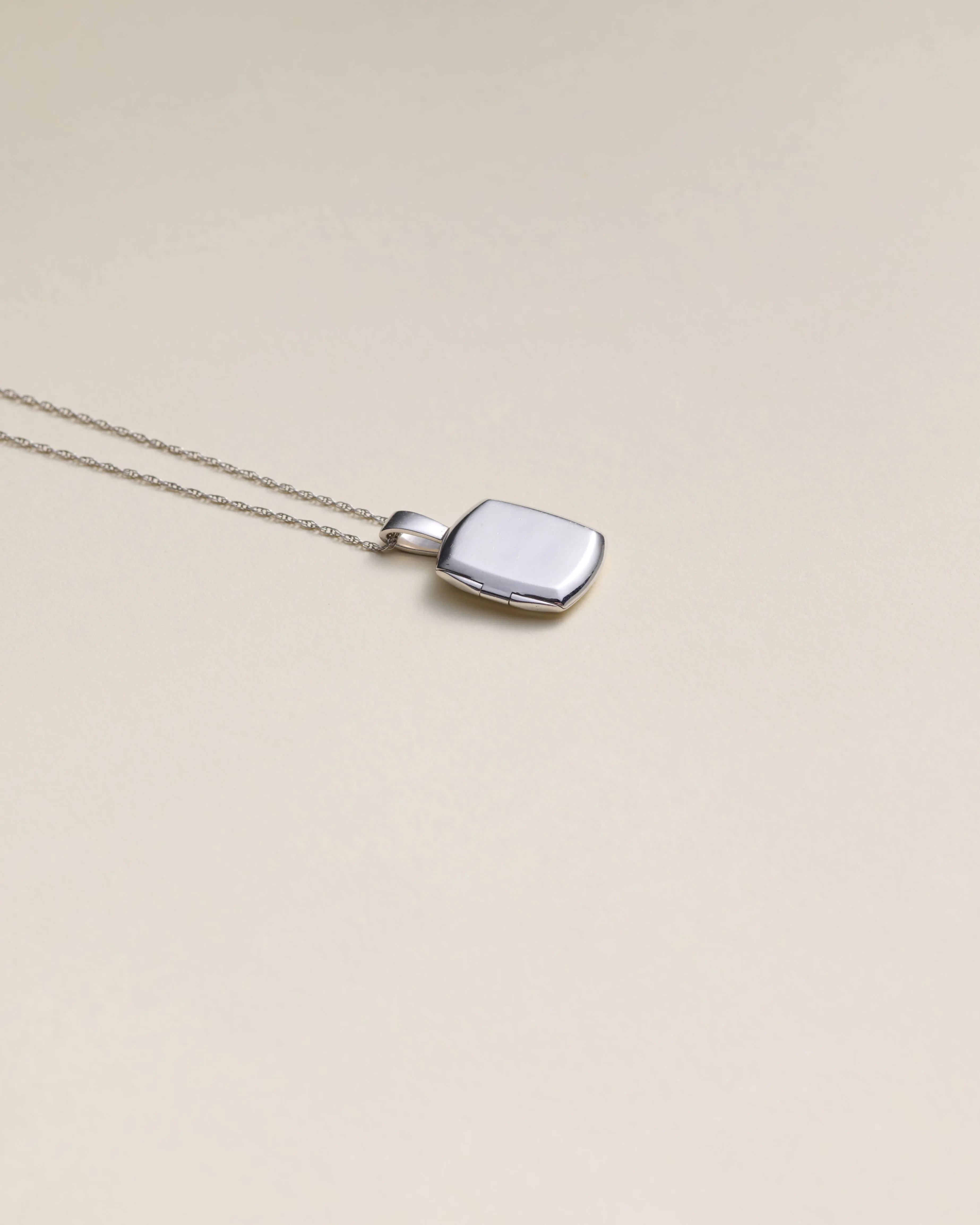 Toni Simple Locket  925 Recycled Sterling Silver